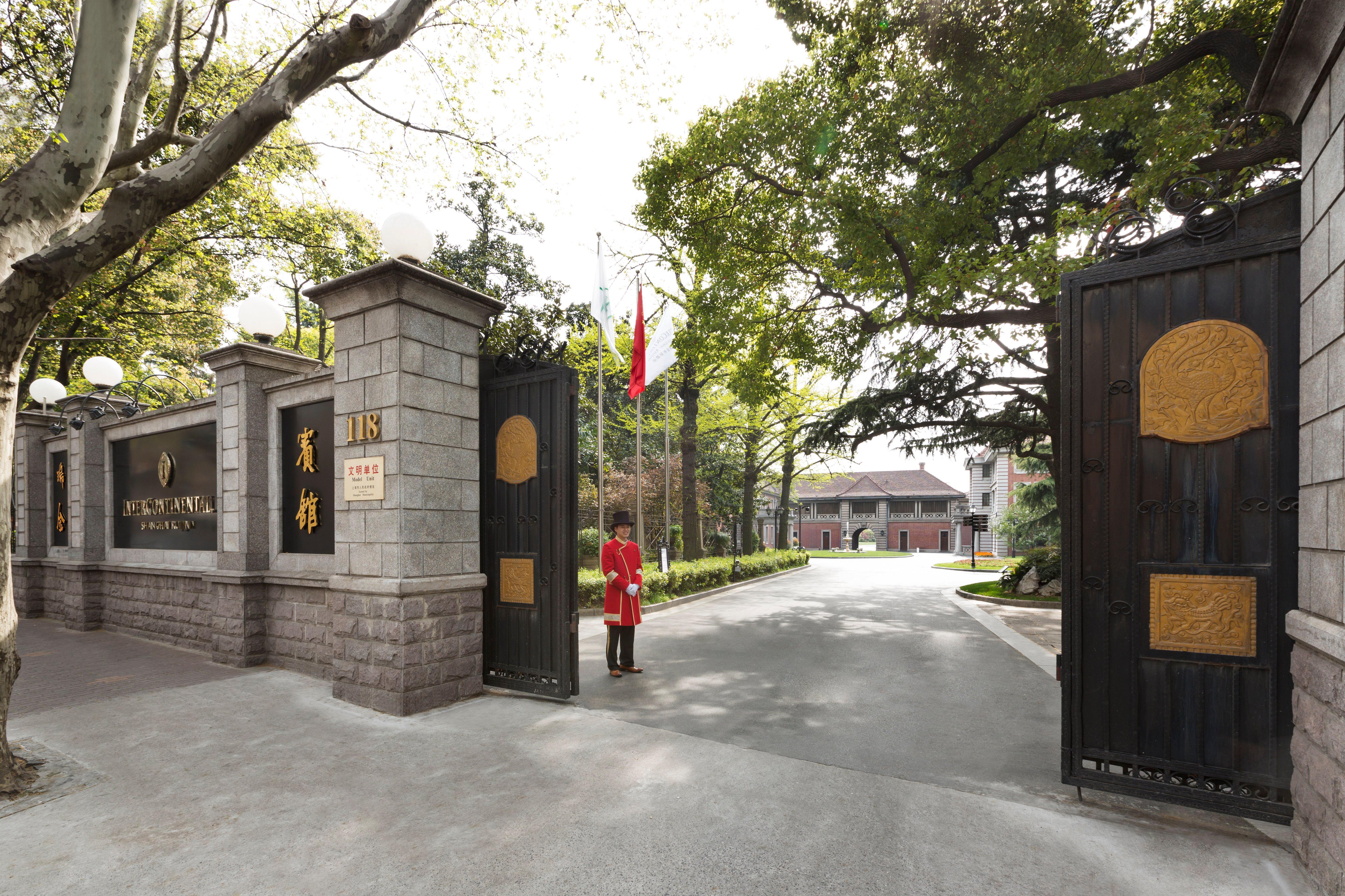 Intercontinental Shanghai Ruijin, An Ihg Hotel - Downtown Historic Iconic Garden Hotel Exterior photo